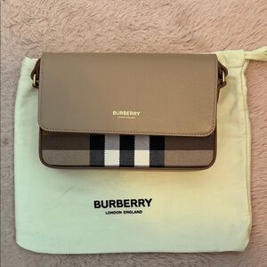 Burberry New Hampshire GBH Crossbody bag